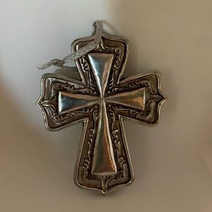 Silver colored cross